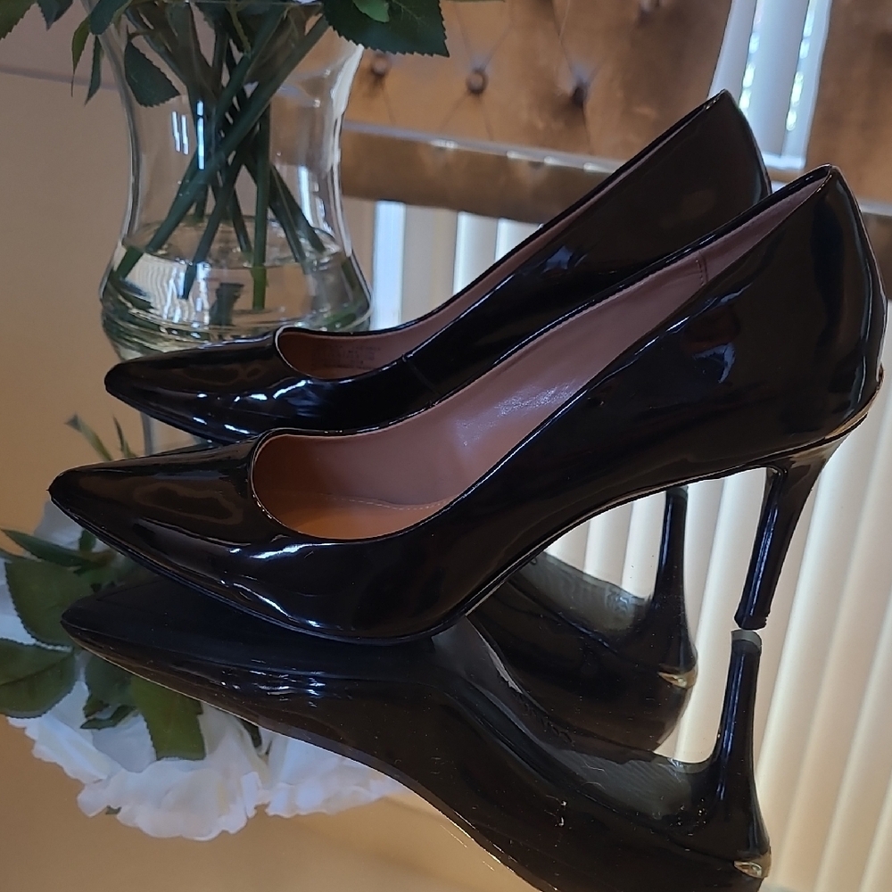 Calvin Klein Black Patent Leather Women's Pump Shoes